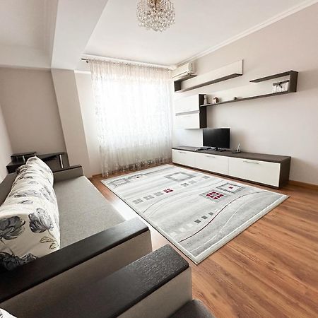 Bright & Quiet 2Room Apartment In City Center Kişinev Dış mekan fotoğraf