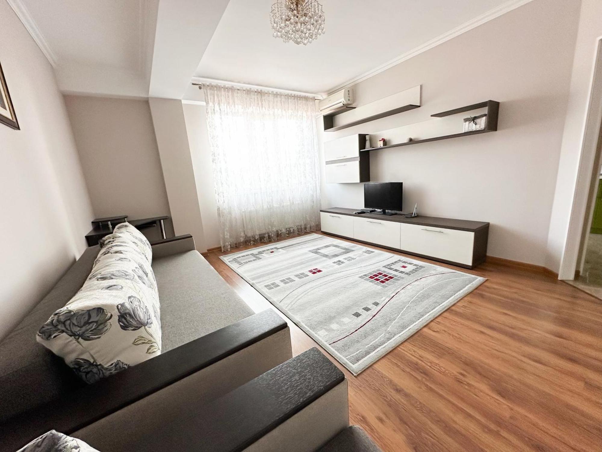 Bright & Quiet 2Room Apartment In City Center Kişinev Dış mekan fotoğraf